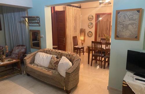 Lakithra Maison | Hliannas house
