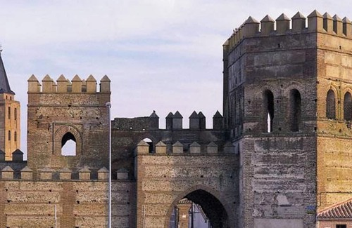 Madrigal de las Altas Torres Maison | Homerez - Maison à Madrigal de las Altas Torres