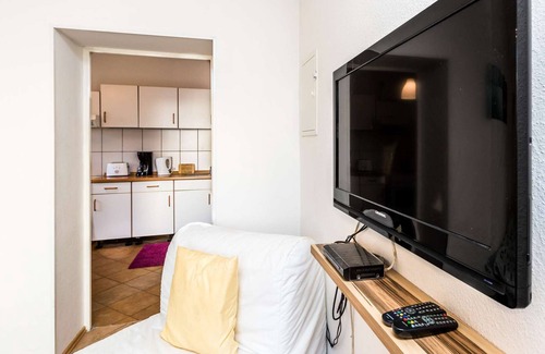 Troisdorf Appartement | HÖ01 large apartment with dryer and washing machine