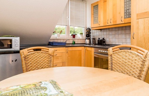 Kalk Appartement | HÖ01 large apartment with dryer and washing machine