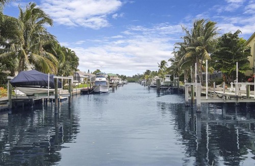 Hobe Sound Maison | Hobe Sound 9245 Treasure Coast Waterfront Vacation Rental by Unique Vaca Stay