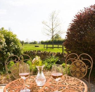 Stanton Maison | Hobleys