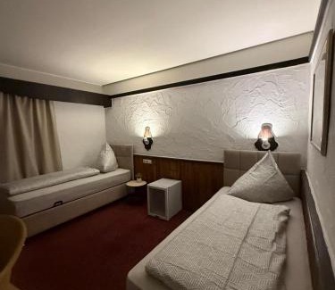 Griesheim Appartement | Hochwertige und Moderne Unterkunft - voll ausgestattet!