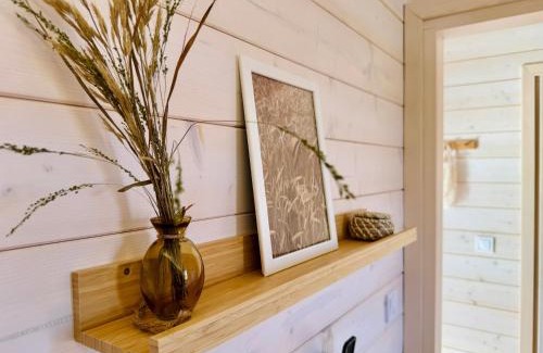 Bleckede Maison | Hochwertiges Tiny House mit Wiesenblick 204a