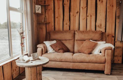 Heythuysen Chalet De Ski | Hoeve Twente - De Oeverzwaluw