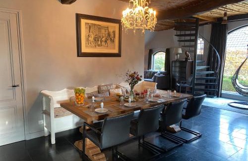Municipality of Barneveld Maison | Hofstede "Den Hul"- Riant & Authentiek onthaasten - 8 persoons