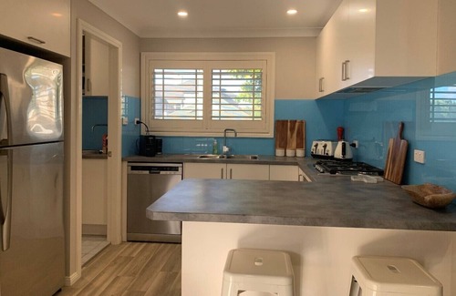 Merewether Maison | Hoggy's @ Merewether Beach - Close to Everything