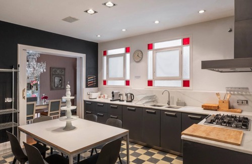 Dreta de l'Eixample Appartement | HoHomes - Luxury Palacete