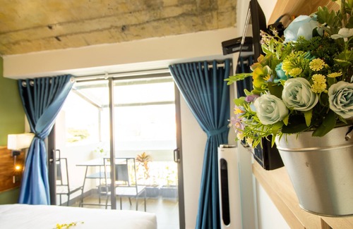 Cam Pho Lit Et Petit-Déjeuner | HOI AN HEART LODGE - STUDIO ROOM + BALCONY + SWIMMING POOL