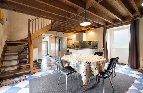 Noyal-Chatillon-sur-Seiche Maison | Maison de vacances "Gîte La Malcotais" avec jardin et Wi-Fi