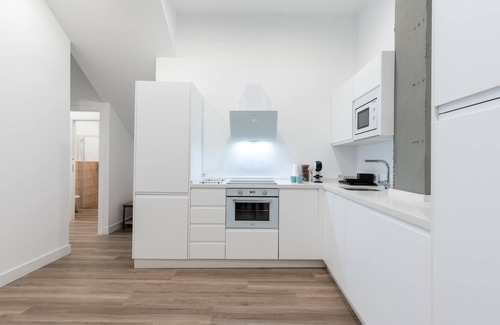 Camas Appartement | Holi-Rent AT Erillas 1
