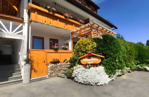 Bernau Appartement | Appartement "Abendsonne" avec vue sur les montagnes, terrasse privée et Wi-Fi