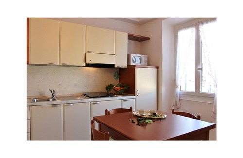 Albisola Superiore Appartement | Appartement de vacances Albisola Superiore pour 1 - 4 personnes avec 2 chambres à coucher - Appartem