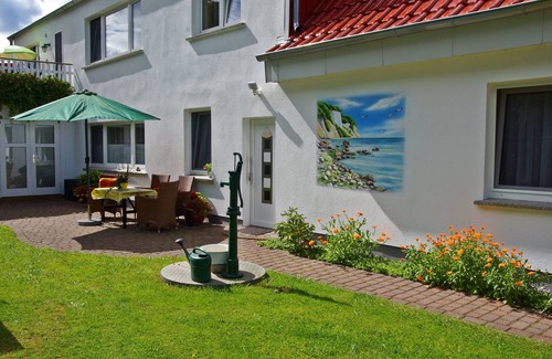 Bergen auf Ruegen Appartement | Appartement de vacances fenil avec 2 chambres et terrasse, près de Störtebeker