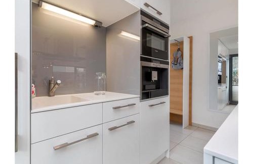 Juliusruh Appartement | Holiday Apartment 1 Comfortable Vacation Home