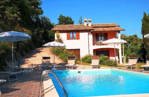 Acqualagna Appartement | Holiday apartment Acqualagna for 1 - 6 persons - Twin house