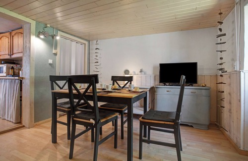 Suederholz Appartement | Appartement 'Alte Bauernkate' avec terrasse privée, balcon et Wi-Fi