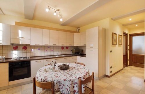 Aosta Appartement | Appartement de vacances 'Augusta Praetoria' avec vue sur la montagne