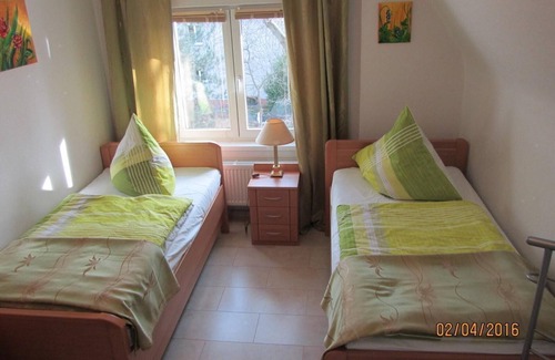 Lichtenrade Appartement | Holiday apartment Berlin for 1 - 4 persons with 2 bedrooms - Holiday apartment in one or multi-famil