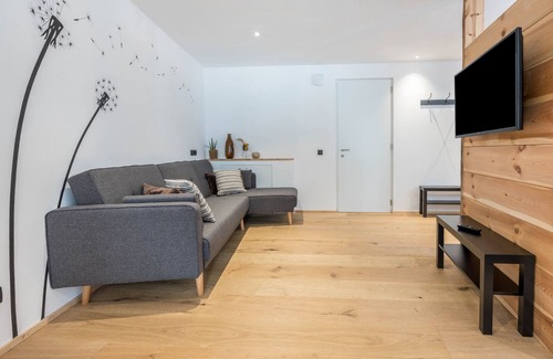 Bressanone Appartement | Appartement "Binderhof Apt Untn" avec vue sur les montagnes, jardin partagé et Wi-Fi.