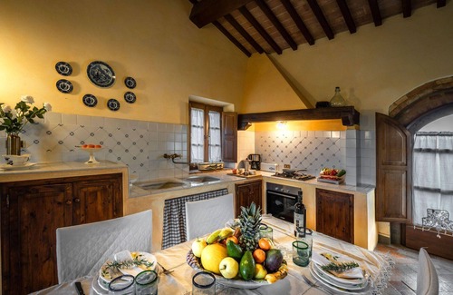 Chianni Appartement | Appartement de vacances Chianni pour 1 - 4 personnes avec 2 chambres à coucher - Maison jumelée