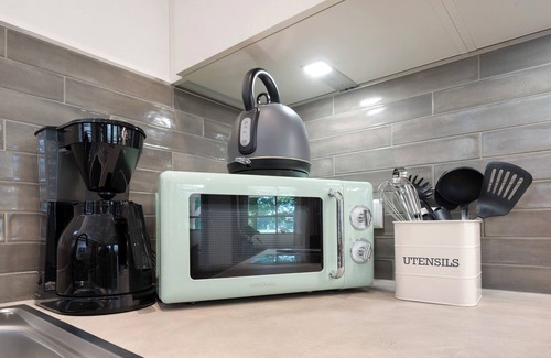 Strohen Appartement | Appartement "Eichengeflüster" avec terrasse privée, jardin partagé et Wi-Fi