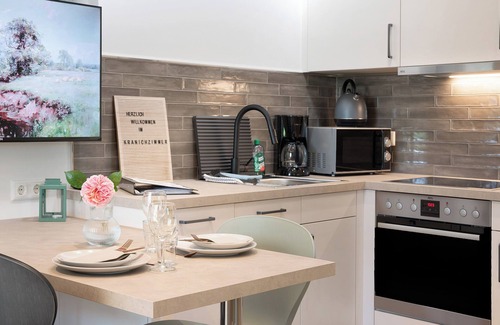 Strohen Appartement | Appartement 'Eichengeflüster Kranichzimmer' avec terrasse partagée, jardin partagé et Wi-Fi
