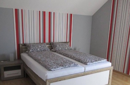 Liebenau Appartement | Holiday Apartment "Fewo 1 - Osterberg" with Private Terrace, Shared Garden & Wi-Fi