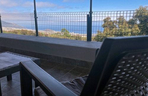 Montijos Appartement | Holiday Apartment 'Finca Ten Days - App 2 - Punta De Teno' with Sea View, Wi-Fi and Air Conditioning