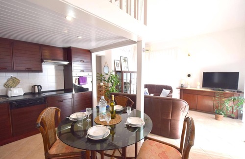 Pinezici Appartement | Appartement de vacances Avec vue sur la mer