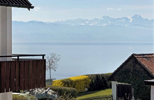 Langenargen Appartement | Appartement de vacances au "Gästehaus Heinemann" directement au bord du lac de Constance