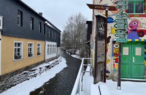 Wurzbach Appartement | Appartement 'Sormitzblick' avec vue sur les montagnes, jardin partagé et Wi-Fi
