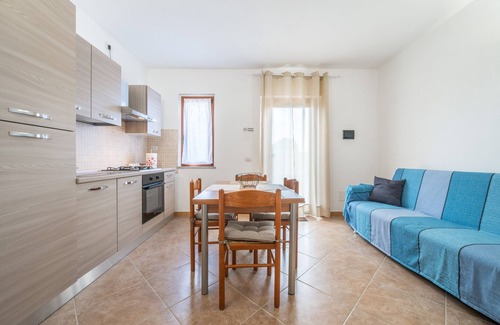 Masainas Appartement | Holiday Apartment "Is Lais 3" with Sea View, Shared Garden & Wi-Fi