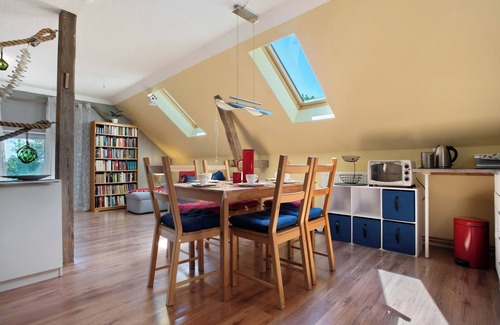 Loitz Appartement | Appartement 'Julenhof' avec terrasse privée, jardin privé et Wi-Fi
