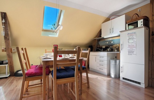Loitz Appartement | Appartement 'Julenhof' avec terrasse privée, jardin privé et Wi-Fi