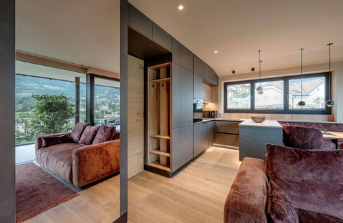 Merano Appartement | Appartement "Levita Living Freiheit" avec vue sur les montagnes, terrasse privée et Wi-Fi