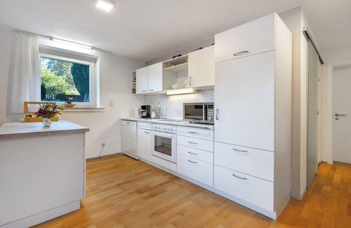Hofgeismar Appartement | Appartement "Lilly" avec terrasse privée, jardin privé et Wi-Fi