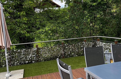 Konigheim Appartement | Appartement "Mediterranes Gelbes Haus" avec piscine privée, sauna et climatisation