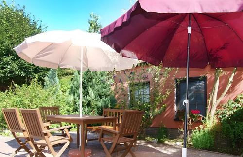 Salem Appartement | Holiday Apartment 'Müritz, 80sqm' with Shared Terrace, Shared Garden and Wi-Fi