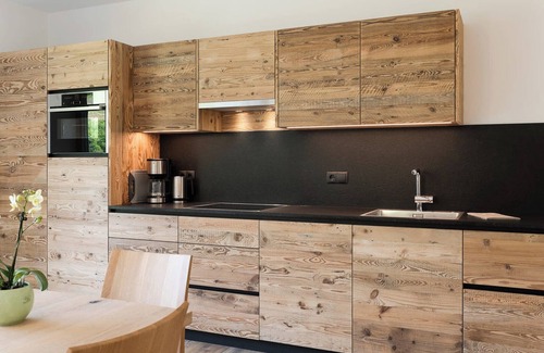 Gudon Appartement | Appartement "Natur Suite Edelweisshof Heidi" avec vue sur les montagnes, jardin partagé et Wi-Fi