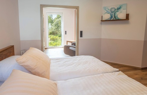 Beerfelde Appartement | Holiday apartment on the farm with its own parking space, barrier-free