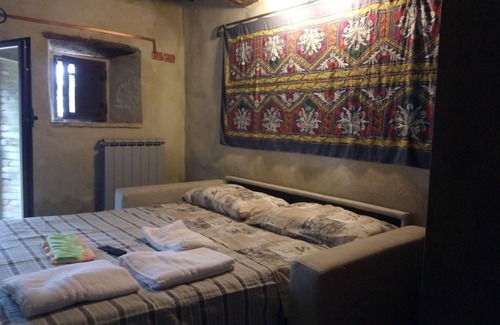 Montelovesco Maison | Holiday apartment Oscano for 1 - 4 persons with 1 bedroom - Holiday house
