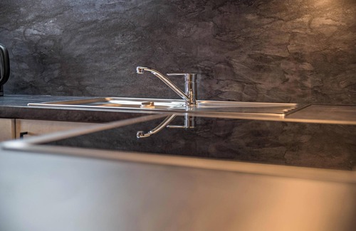 Maranza Appartement | Appartement de vacances "Résidence Condor Schlern" avec vue sur les montagnes, sauna et jardin