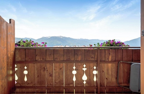 Maranza Appartement | Appartement de vacances "Résidence Condor Gitschberg" avec vue sur les montagnes, sauna et jardin