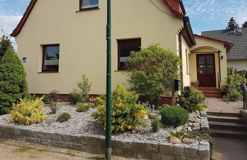 Dierkow-Ost Appartement | Holiday apartment - Rostock view - Holiday apartment - Rostock view