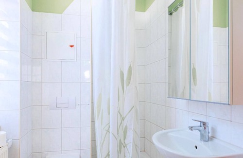 Gartenstadt-Stadtweide Appartement | Appartement de vacances Rostock pour 1 personne avec 1 chambre à coucher - Logement de vacances dans