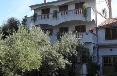 Muline Appartement | Holiday apartment Ugljan (Ort) for 1 - 4 persons with 2 bedrooms - Holiday apartment in one or multi