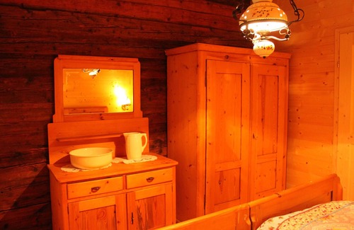 Grießau Autre | Idyllic farmhouse with large plot in secluded location for up to 13 people.