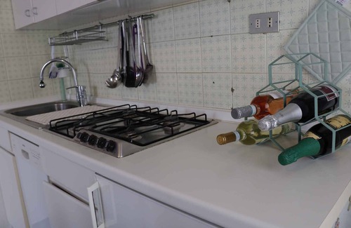 Calmasino Appartement | Appartement de vacances avec jardin privé et climatisation