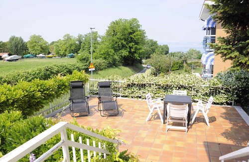 Montioni Appartement | Appartement de vacances avec jardin privé dans un emplacement idéal au bord du lac